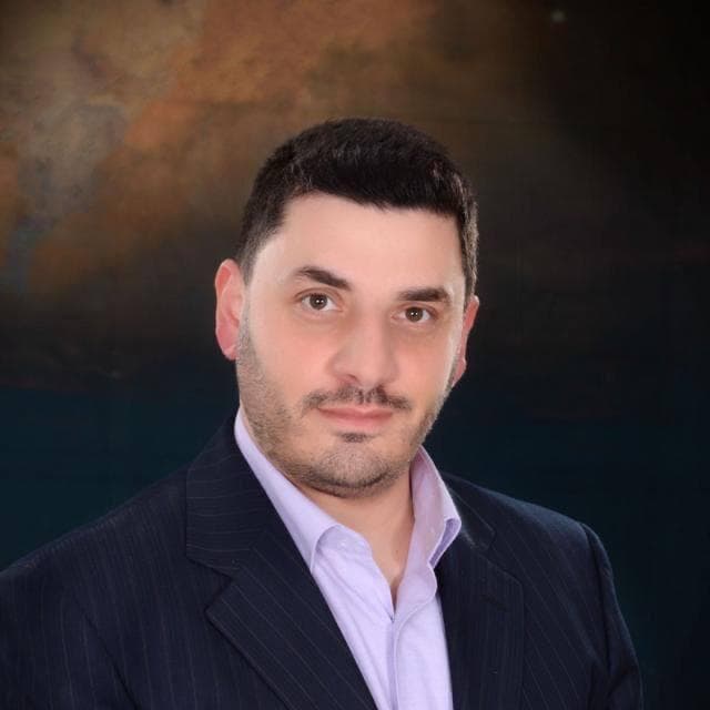 د. فادي حسونة