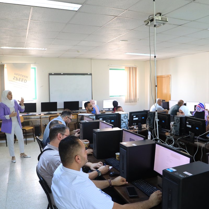 Hisham Hijjawi College of Technology Organizes Second AI Training Course for Its Staff